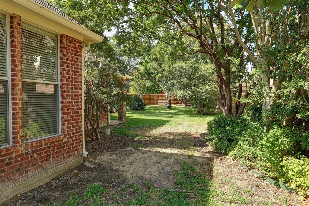 3605 Smoothstone Drive, Plano, TX 75074 3605 Smoothstone Drive, Plano, TX 75074
