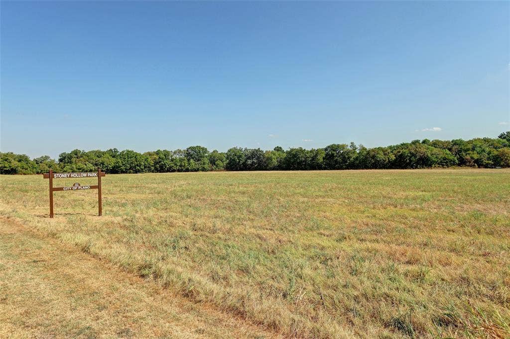 3605 Smoothstone Drive, Plano, TX 75074 3605 Smoothstone Drive, Plano, TX 75074