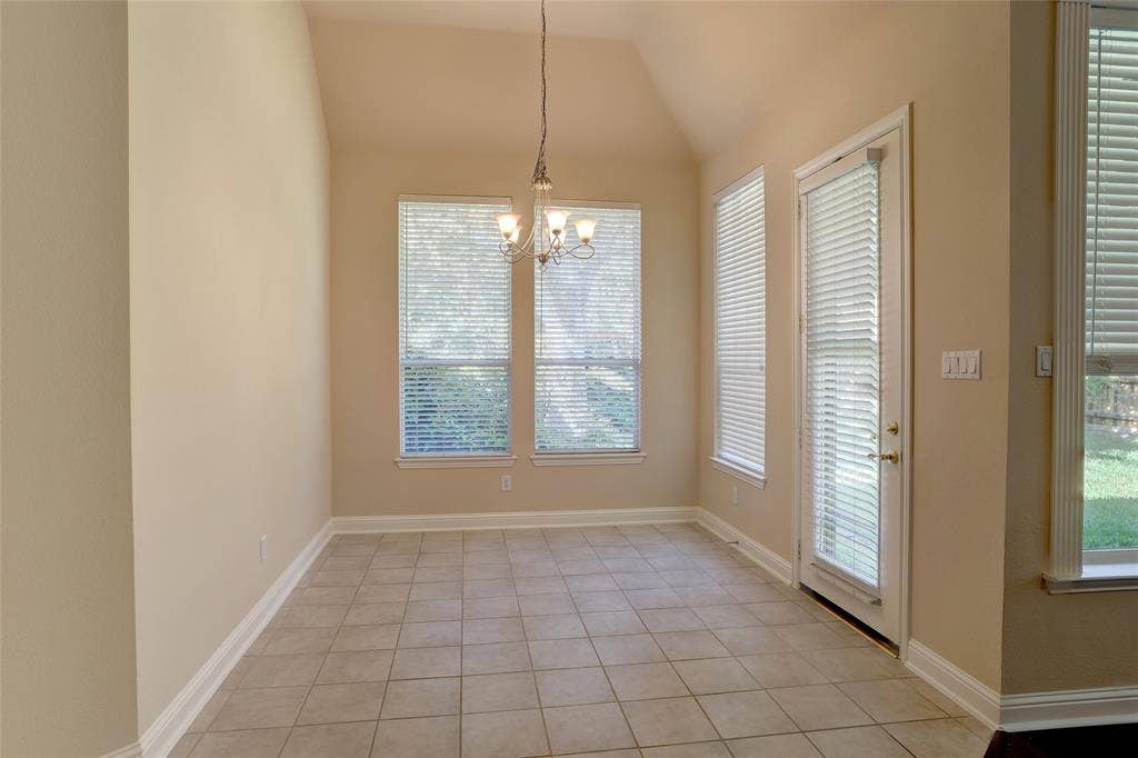 3605 Smoothstone Drive, Plano, TX 75074 3605 Smoothstone Drive, Plano, TX 75074