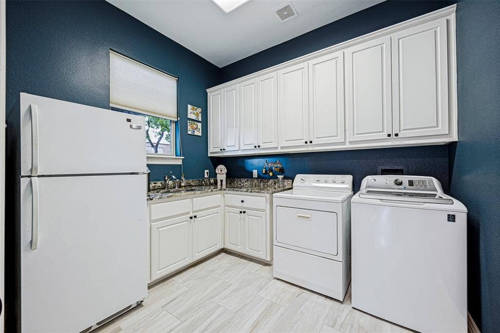 625 Cambridge Manor Lane, Coppell, TX 75019 625 Cambridge Manor Lane, Coppell, TX 75019