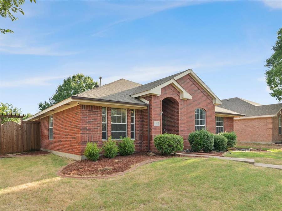 Property photo for 6401 Candletree Lane, McKinney, TX