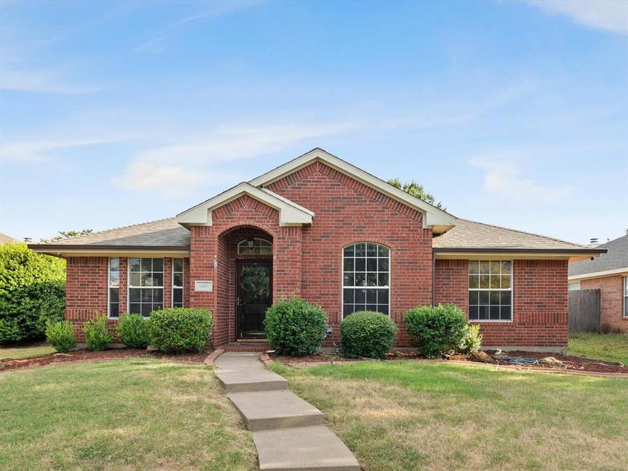 Property photo for 6401 Candletree Lane, McKinney, TX