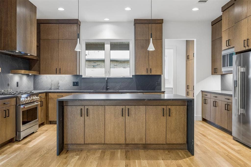 5514/5516 Matalee Avenue, Dallas, TX 75206 5514/5516 Matalee Avenue, Dallas, TX 75206