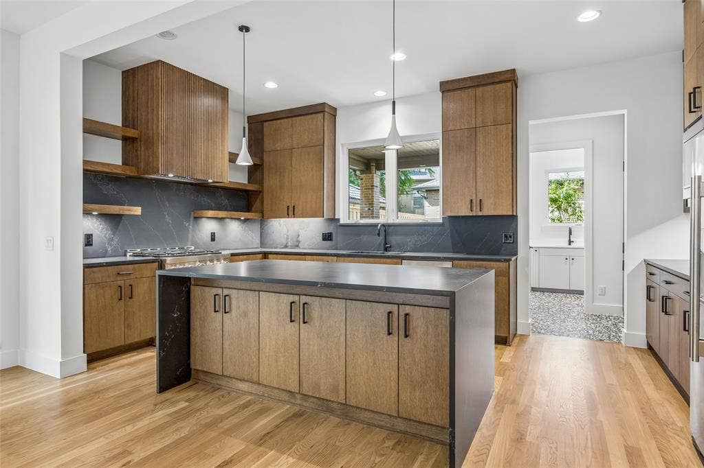 5514/5516 Matalee Avenue, Dallas, TX 75206 5514/5516 Matalee Avenue, Dallas, TX 75206