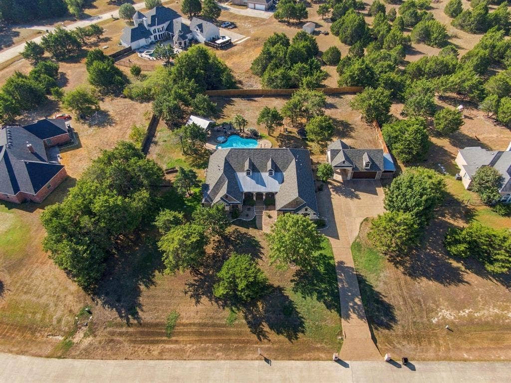 4050 Wisteria Trail, Midlothian, TX 76065 4050 Wisteria Trail, Midlothian, TX 76065