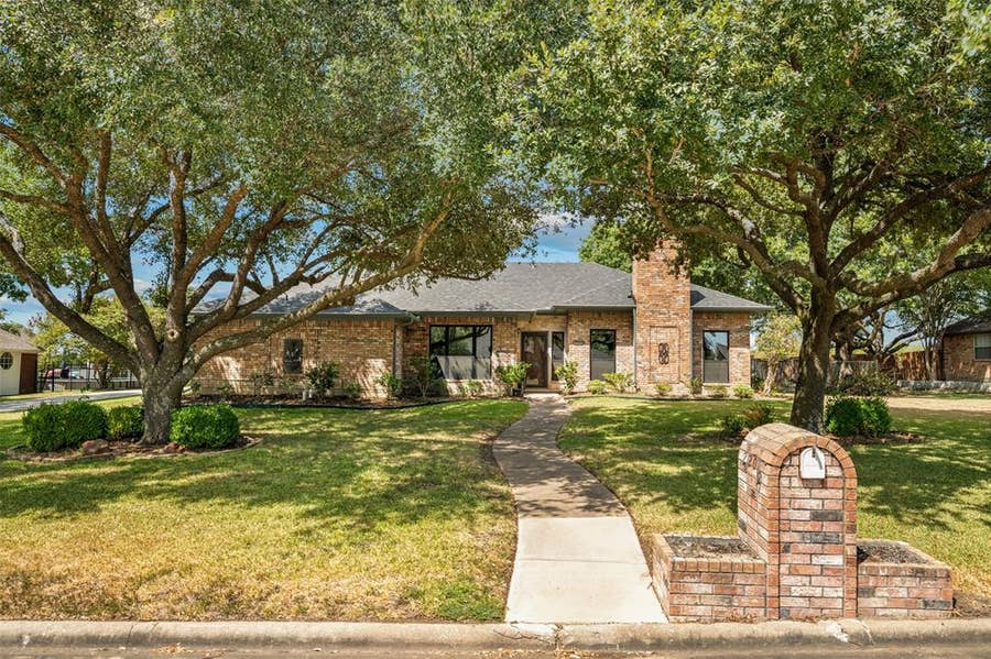 Property photo for 2206 Meadowview Drive, Caddo Mills, TX