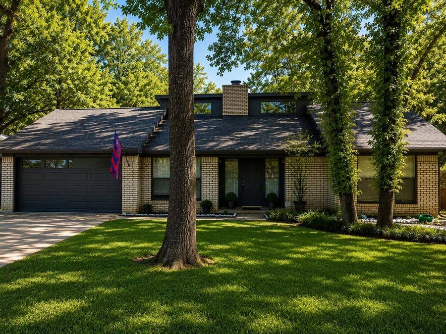 Property photo for 2858 Cresthaven Drive, Grapevine, TX