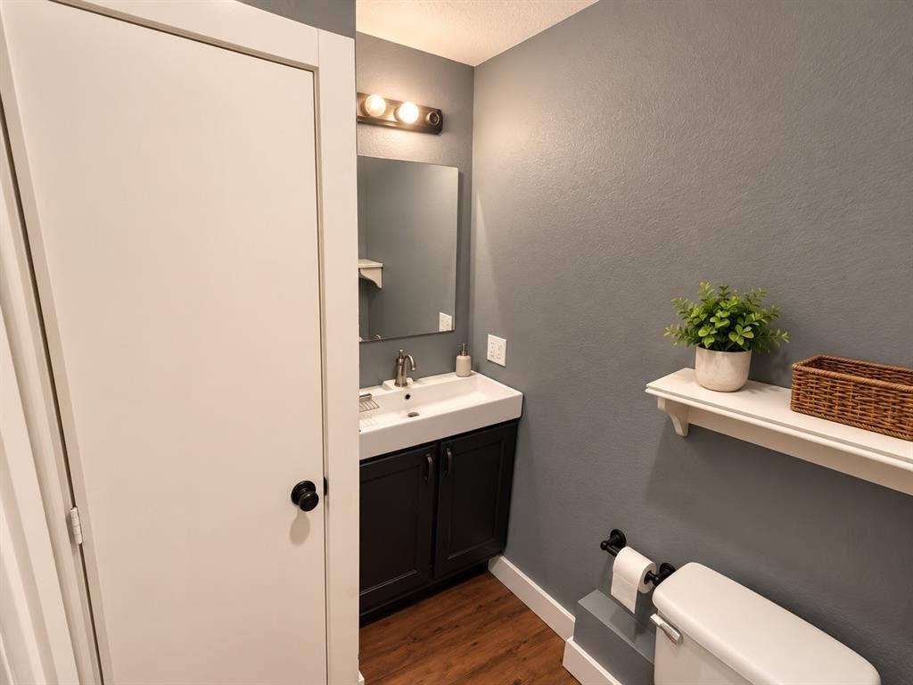 2858 Cresthaven Drive, Grapevine, TX 76051 2858 Cresthaven Drive, Grapevine, TX 76051