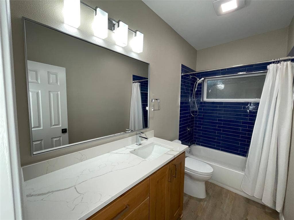 1818 Haydenbend Circle, Grapevine, TX 76051 1818 Haydenbend Circle, Grapevine, TX 76051