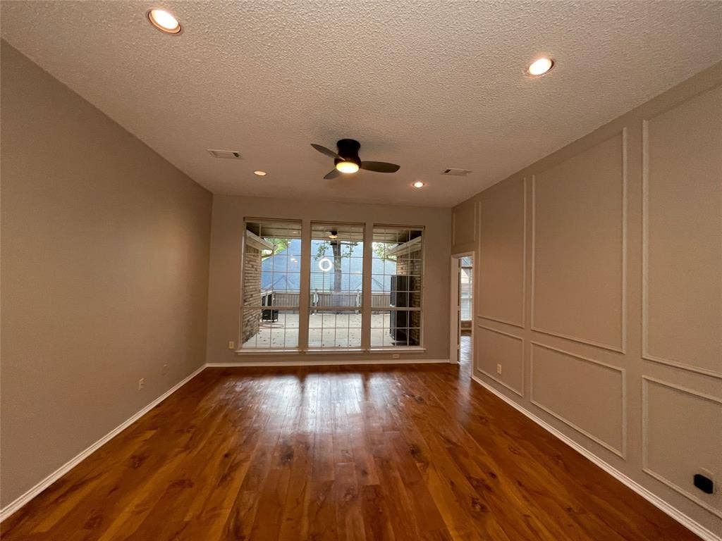 1818 Haydenbend Circle, Grapevine, TX 76051 1818 Haydenbend Circle, Grapevine, TX 76051