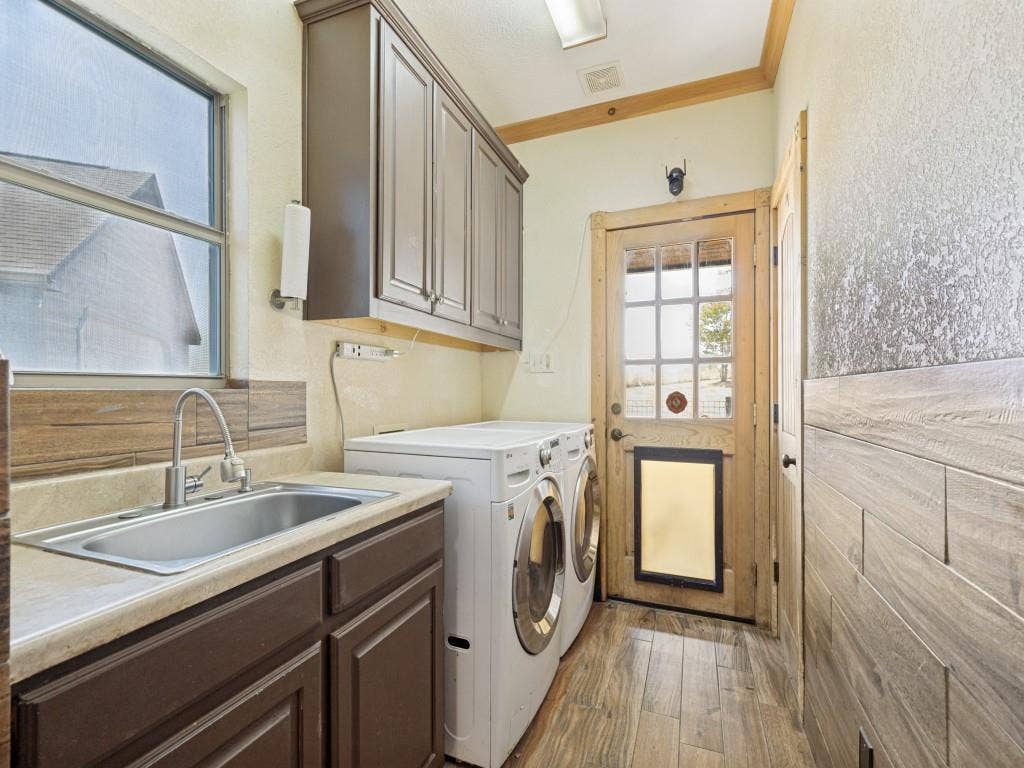 1240 Union Hill Road, Ennis, TX 75119 1240 Union Hill Road, Ennis, TX 75119