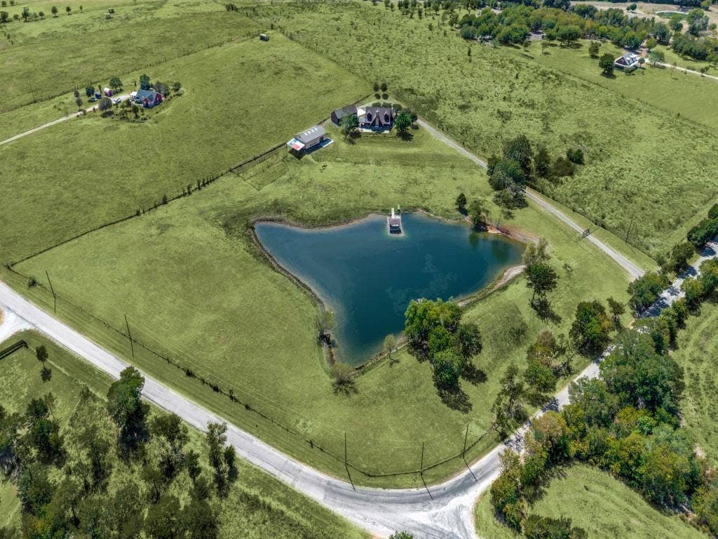 1240 Union Hill Road, Ennis, TX 75119 1240 Union Hill Road, Ennis, TX 75119