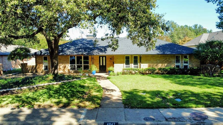 Property photo for 4847 Twin Post Road, Dallas, TX