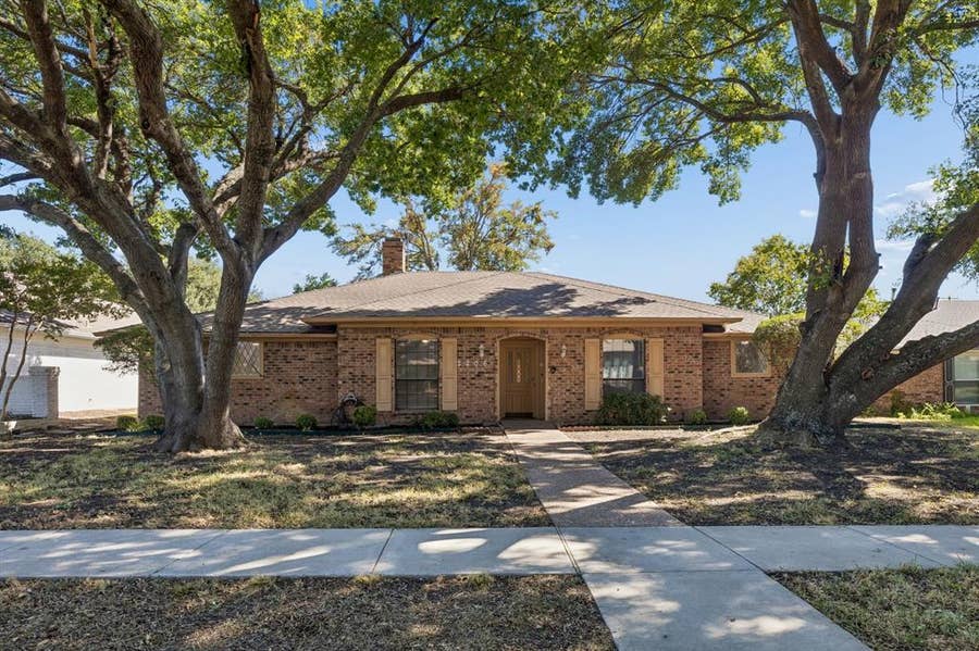 Property photo for 2206 Blue Cypress Drive, Richardson, TX