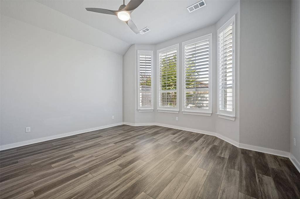 817 Nuthatch Court, Argyle, TX 76226