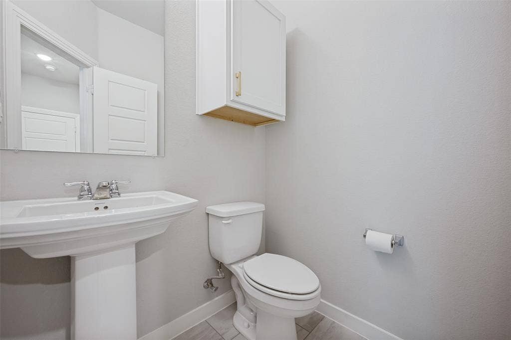 817 Nuthatch Court, Argyle, TX 76226