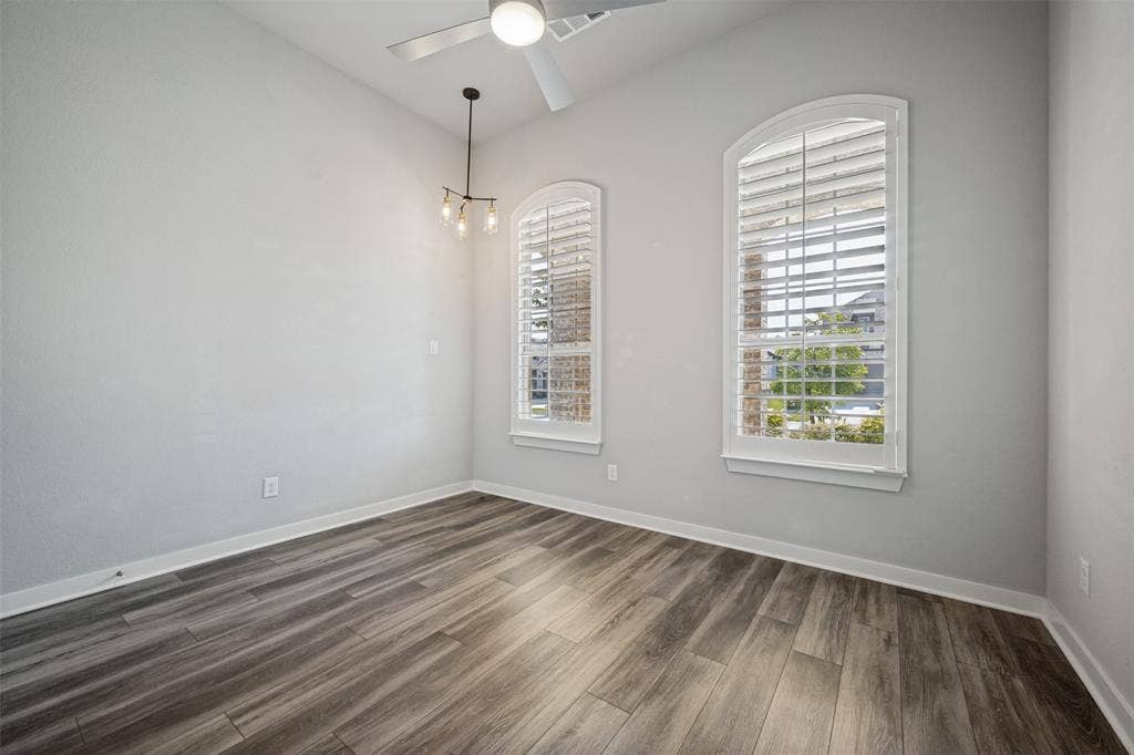 817 Nuthatch Court, Argyle, TX 76226