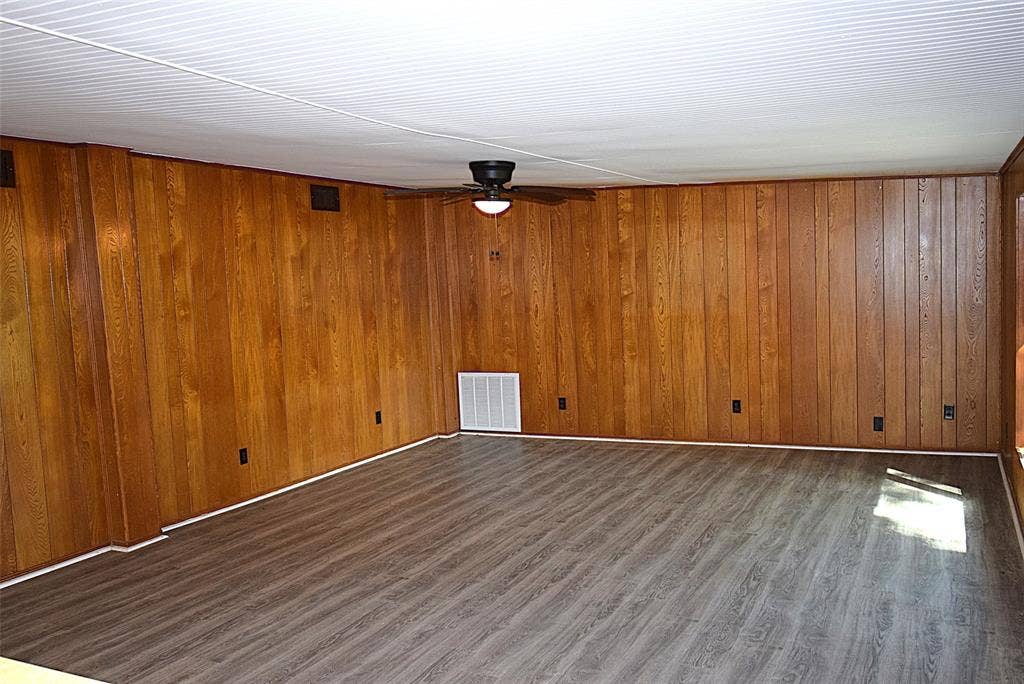 2222 CR-134, Kaufman, TX 75142 2222 CR-134, Kaufman, TX 75142