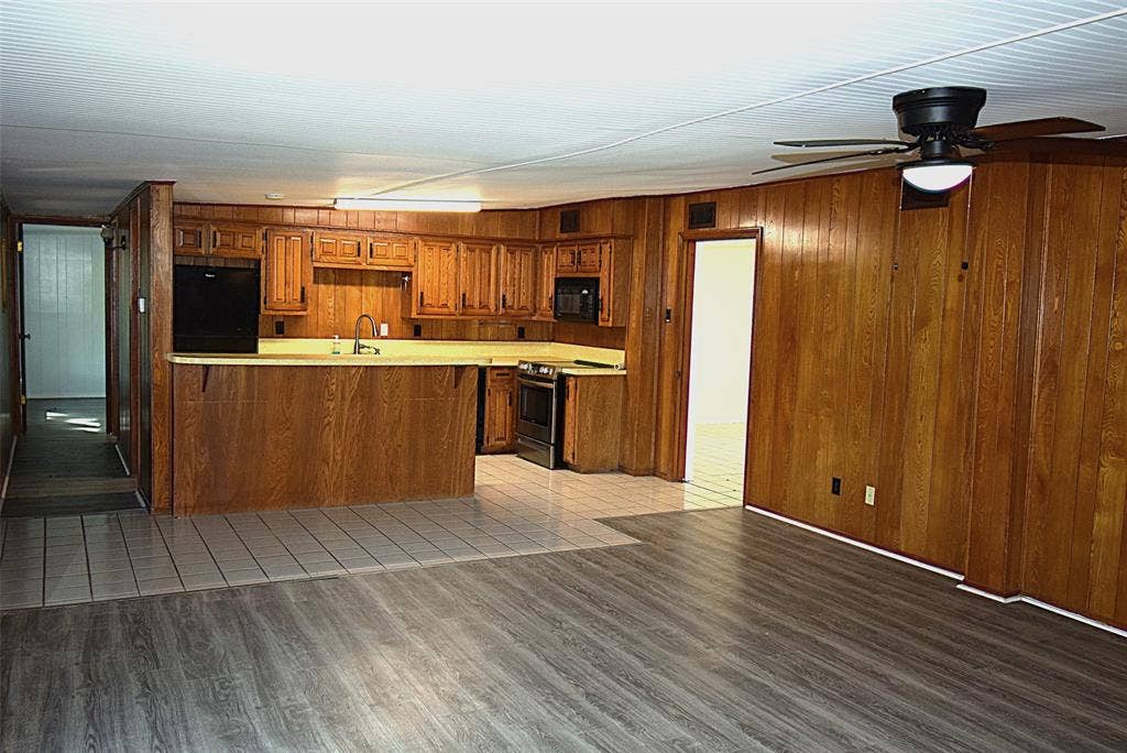 2222 CR-134, Kaufman, TX 75142 2222 CR-134, Kaufman, TX 75142