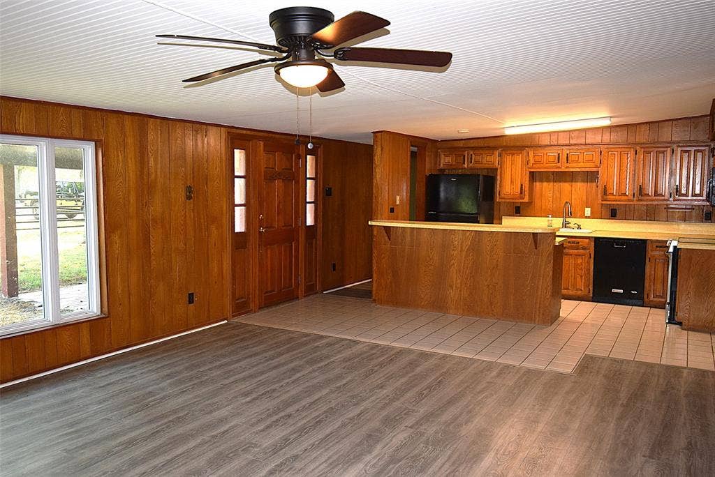 2222 CR-134, Kaufman, TX 75142 2222 CR-134, Kaufman, TX 75142