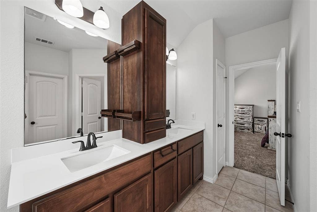 1268 County Road 4797, Springtown, TX 76082 1268 County Road 4797, Springtown, TX 76082