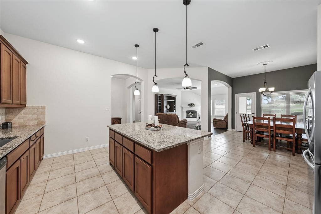 1268 County Road 4797, Springtown, TX 76082 1268 County Road 4797, Springtown, TX 76082