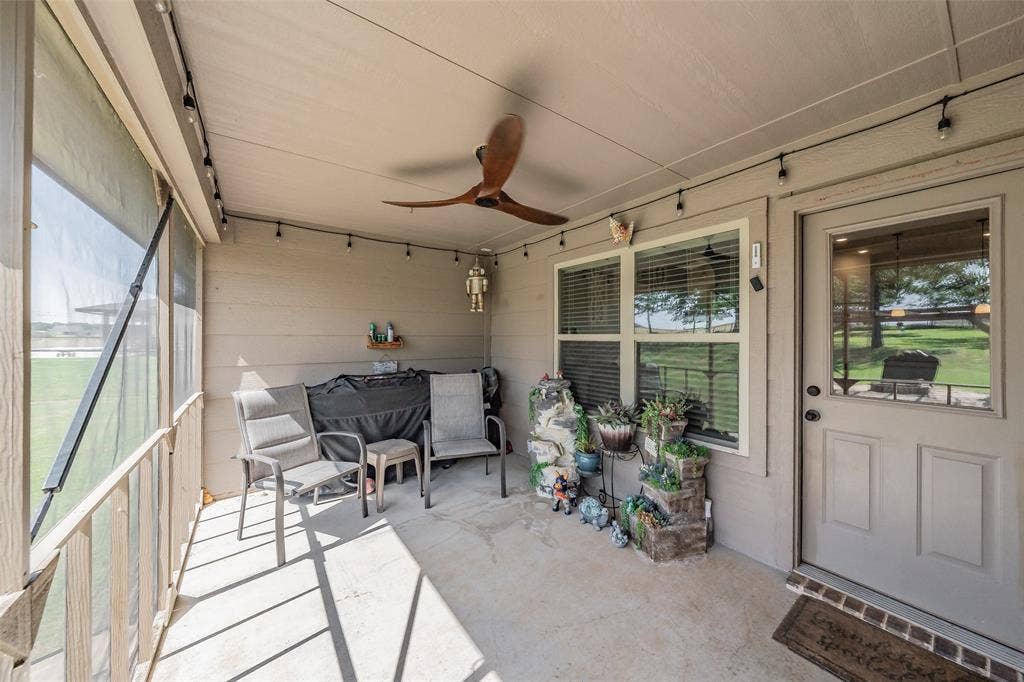 1268 County Road 4797, Springtown, TX 76082 1268 County Road 4797, Springtown, TX 76082