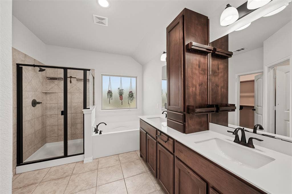 1268 County Road 4797, Springtown, TX 76082 1268 County Road 4797, Springtown, TX 76082