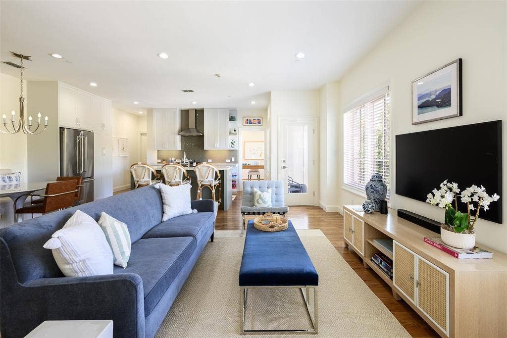 3449 Milton Avenue, #1, University Park, TX 75205 3449 Milton Avenue, #1, University Park, TX 75205