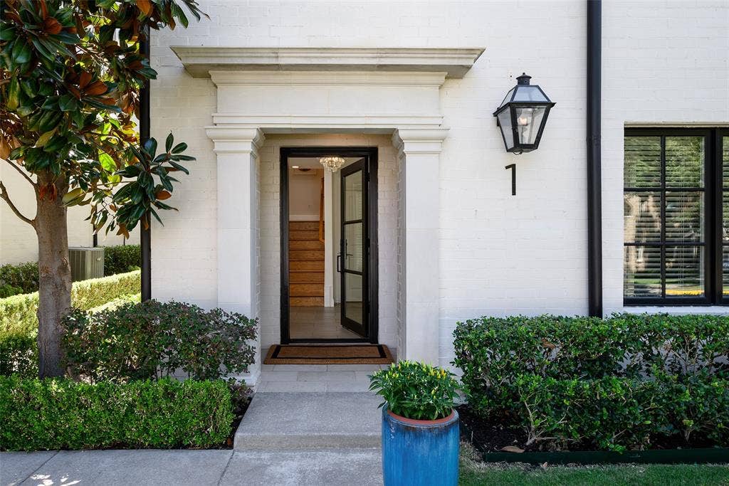 3449 Milton Avenue, #1, University Park, TX 75205 3449 Milton Avenue, #1, University Park, TX 75205
