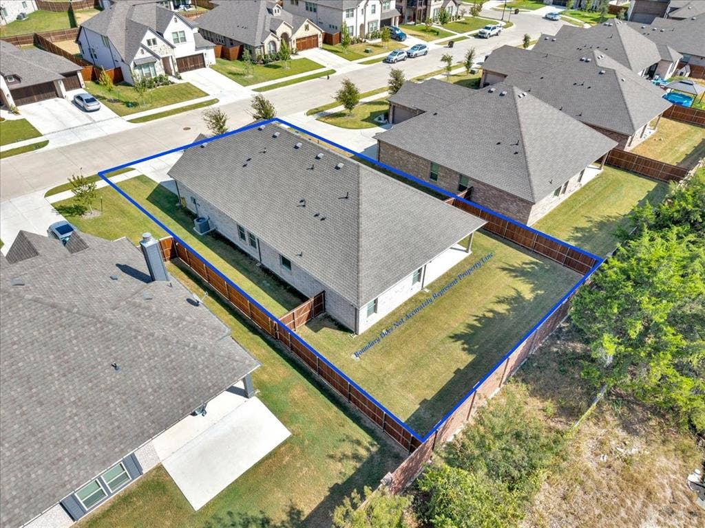 1017 Fairhaven Drive, Midlothian, TX 76065 1017 Fairhaven Drive, Midlothian, TX 76065