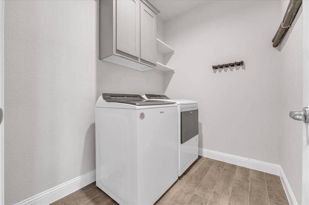 1017 Fairhaven Drive, Midlothian, TX 76065 1017 Fairhaven Drive, Midlothian, TX 76065