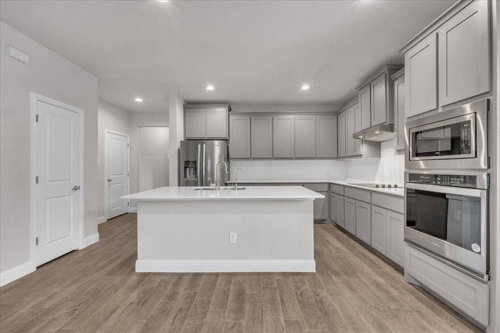 1017 Fairhaven Drive, Midlothian, TX 76065 1017 Fairhaven Drive, Midlothian, TX 76065
