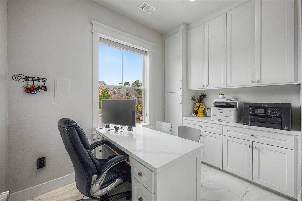 7317 Lake Pointe Cove, Tyler, TX 75703 7317 Lake Pointe Cove, Tyler, TX 75703