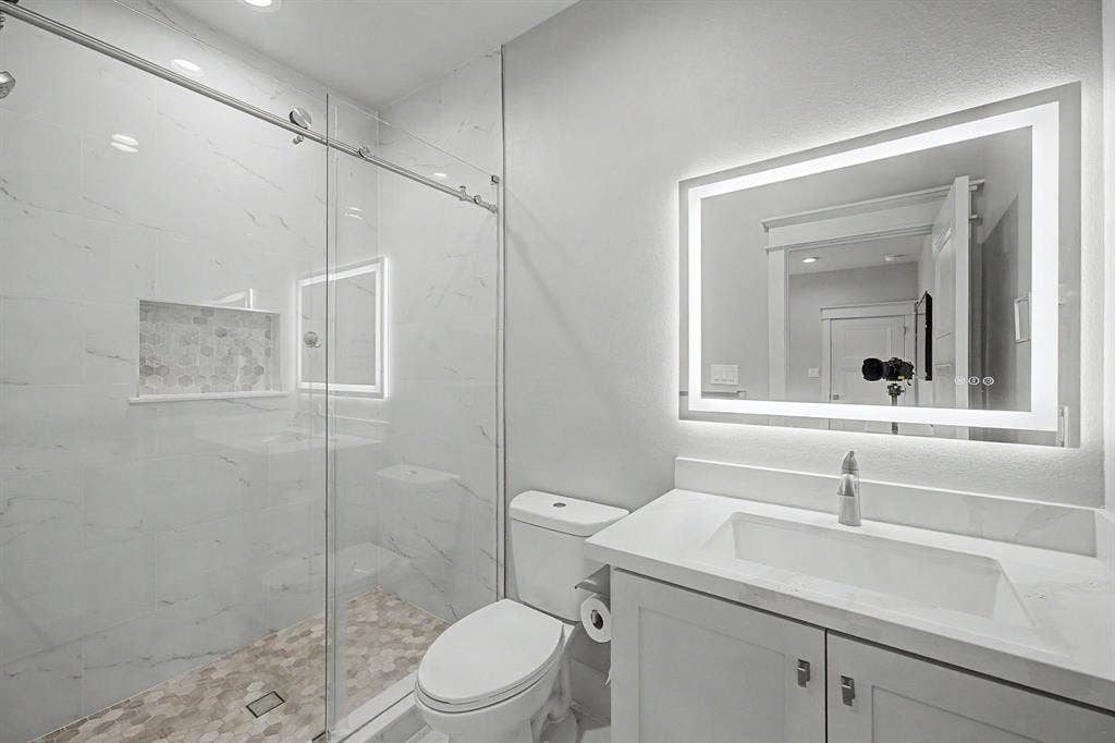 7317 Lake Pointe Cove, Tyler, TX 75703 7317 Lake Pointe Cove, Tyler, TX 75703