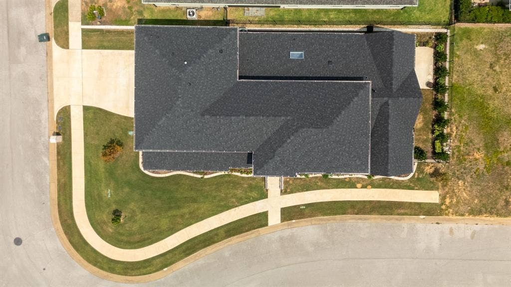 7317 Lake Pointe Cove, Tyler, TX 75703 7317 Lake Pointe Cove, Tyler, TX 75703