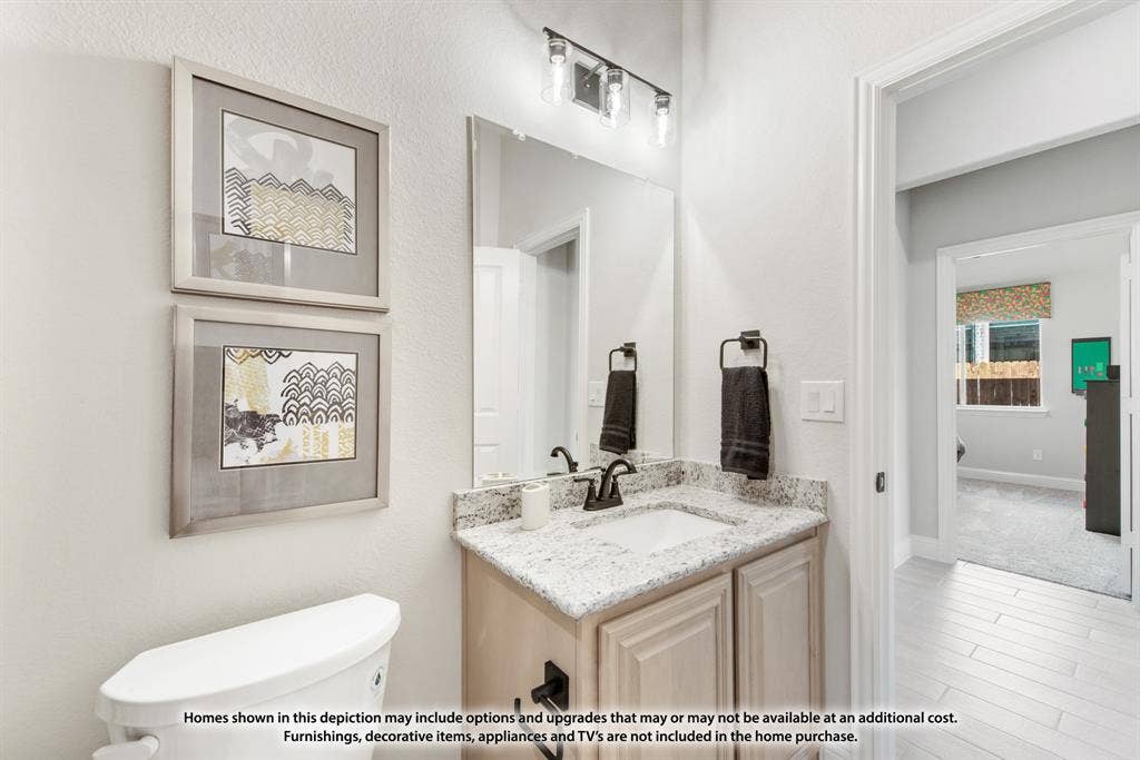 942 Cardinal Drive, Midlothian, TX 76065 Wood-finish flooring