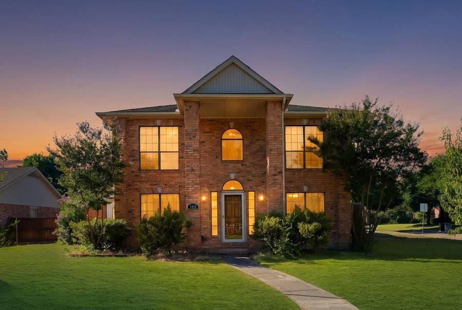Property photo for 1812 Snowmass Drive, Plano, TX