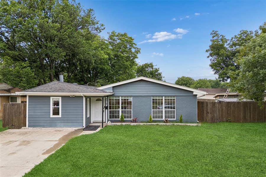 Property photo for 2519 Maverick Avenue, Dallas, TX