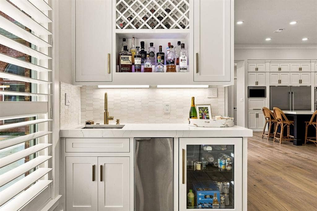 5941 Tiburon Drive, Plano, TX 75093 5941 Tiburon Drive, Plano, TX 75093