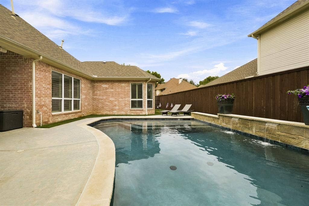 5941 Tiburon Drive, Plano, TX 75093 5941 Tiburon Drive, Plano, TX 75093