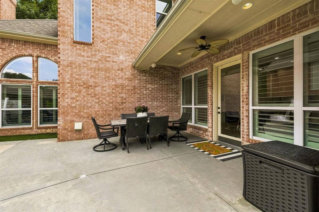 5941 Tiburon Drive, Plano, TX 75093 5941 Tiburon Drive, Plano, TX 75093