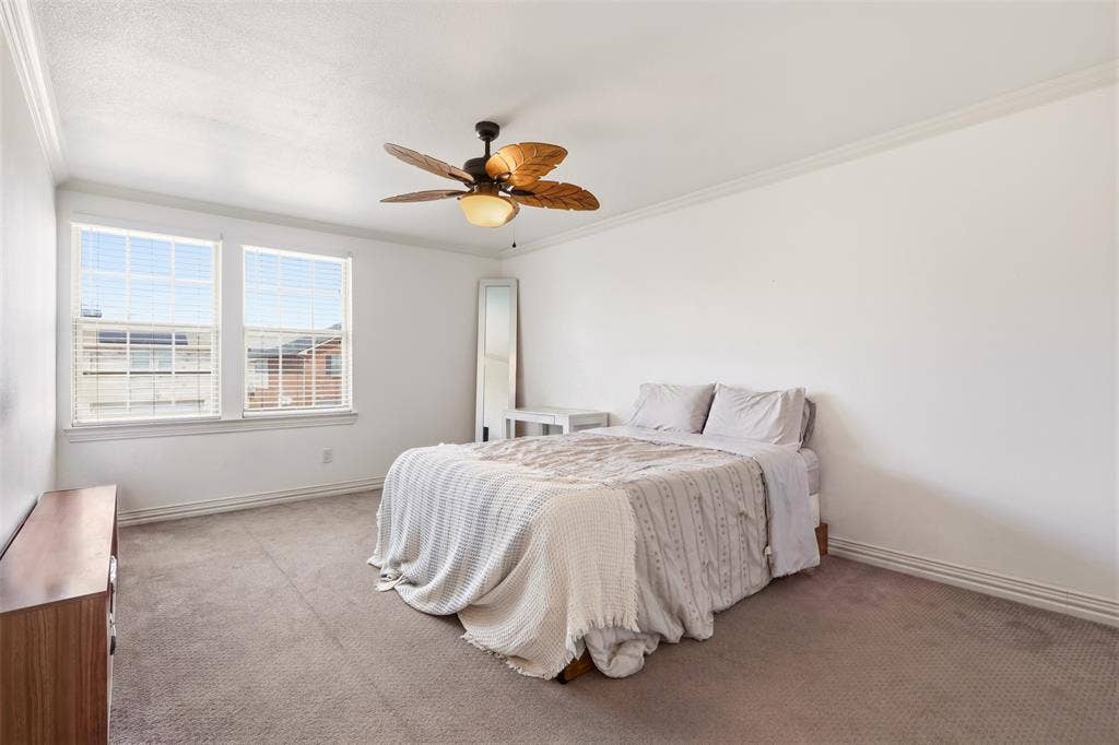 2119 Edgewood Drive, Grand Prairie, TX 75052 2119 Edgewood Drive, Grand Prairie, TX 75052