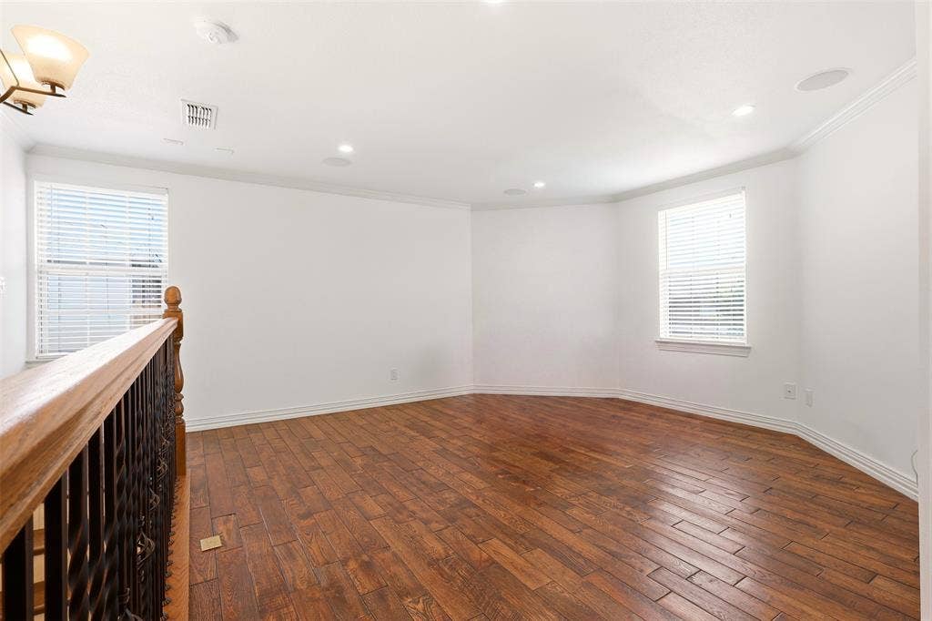 2119 Edgewood Drive, Grand Prairie, TX 75052 2119 Edgewood Drive, Grand Prairie, TX 75052