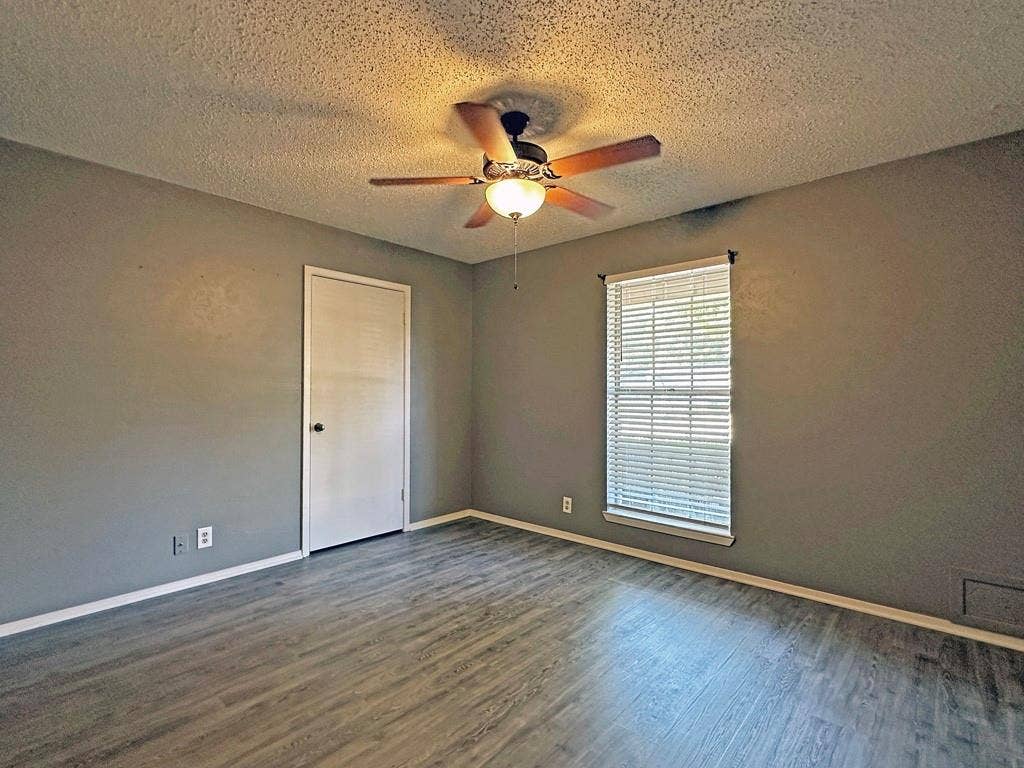 806 Humphrey Street, Athens, TX 75751 806 Humphrey Street, Athens, TX 75751