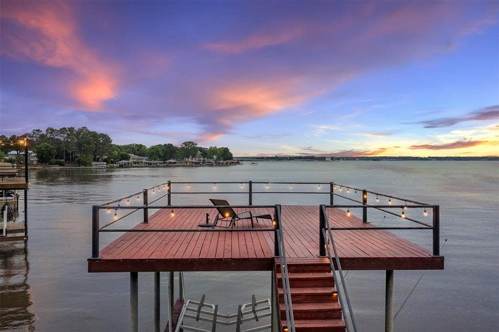124 Harbor Drive, Gun Barrel City, TX 75156 124 Harbor Drive, Gun Barrel City, TX 75156