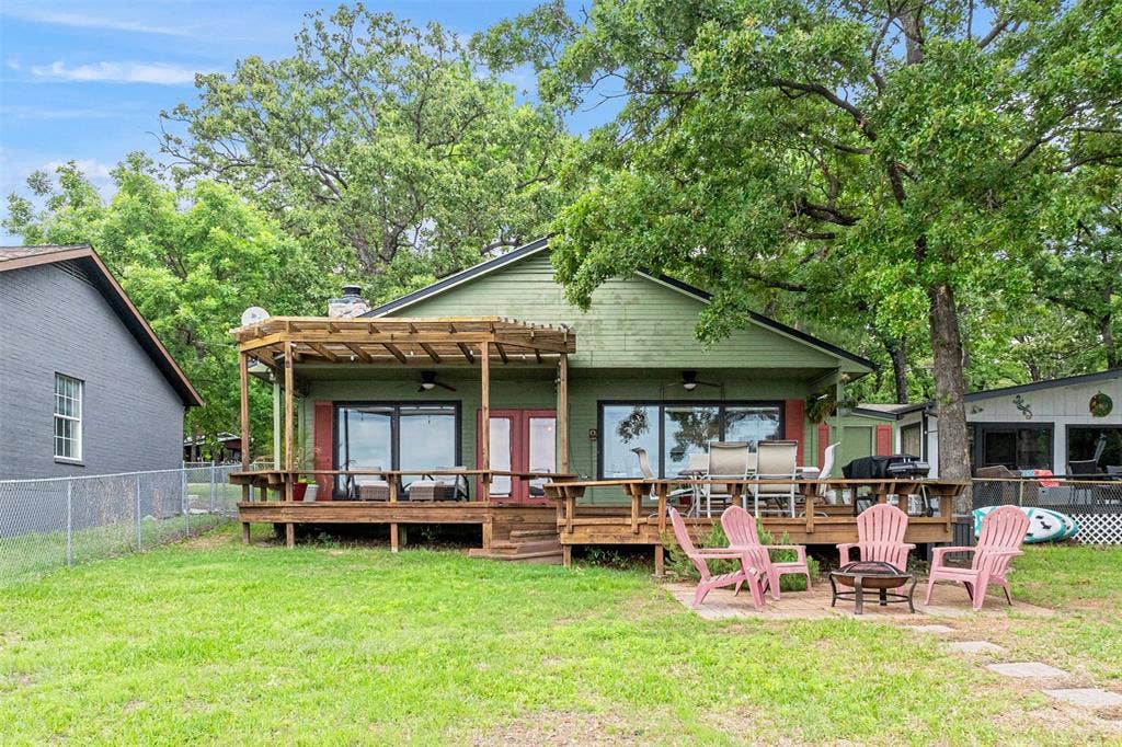 124 Harbor Drive, Gun Barrel City, TX 75156 124 Harbor Drive, Gun Barrel City, TX 75156