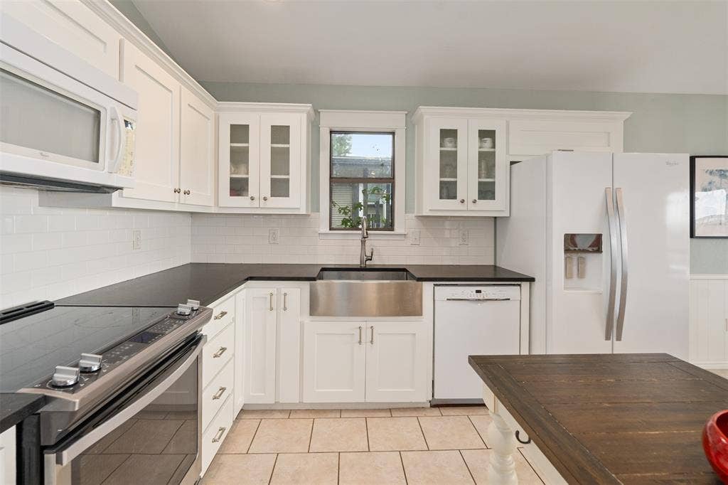 124 Harbor Drive, Gun Barrel City, TX 75156 124 Harbor Drive, Gun Barrel City, TX 75156