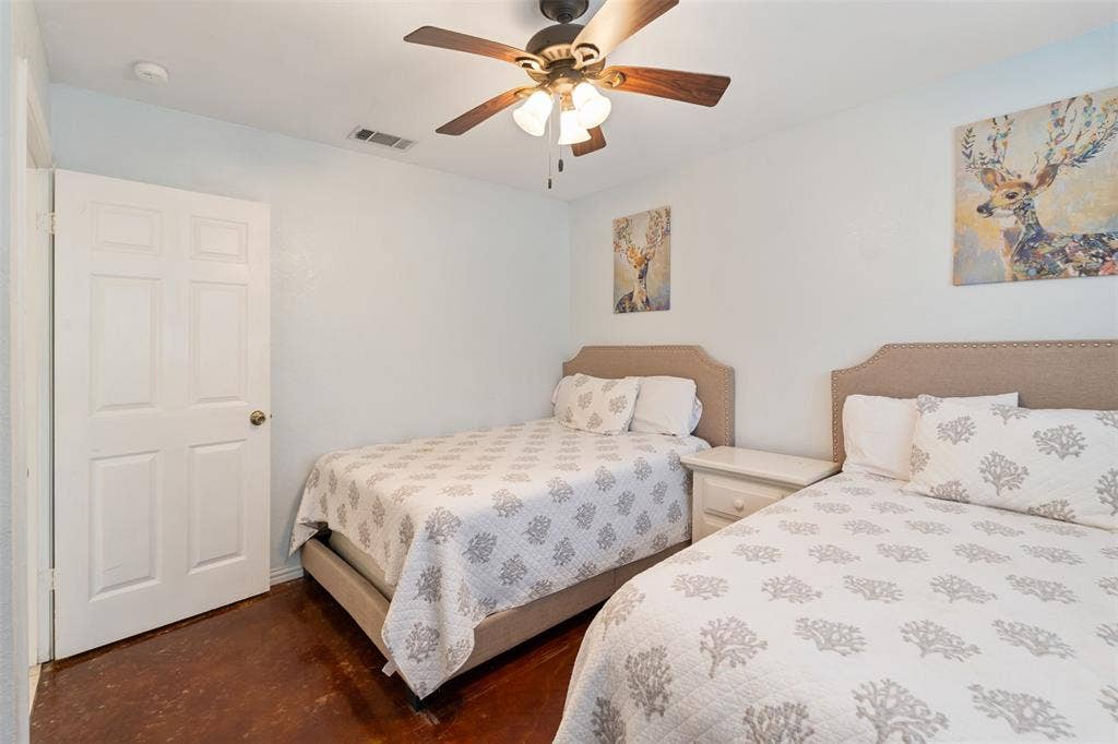 124 Harbor Drive, Gun Barrel City, TX 75156 124 Harbor Drive, Gun Barrel City, TX 75156