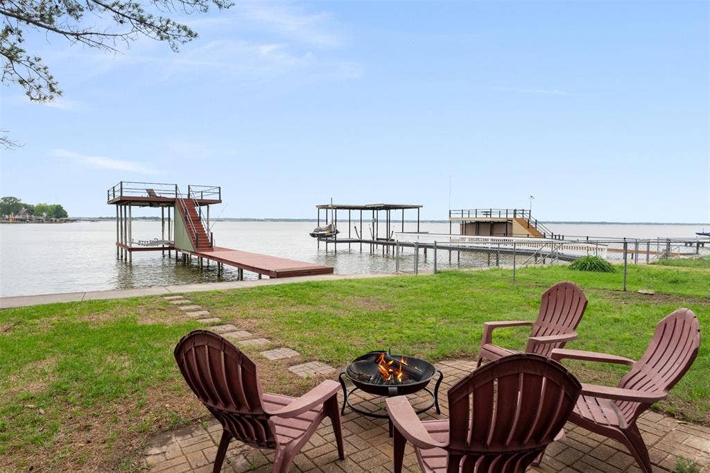 124 Harbor Drive, Gun Barrel City, TX 75156 124 Harbor Drive, Gun Barrel City, TX 75156